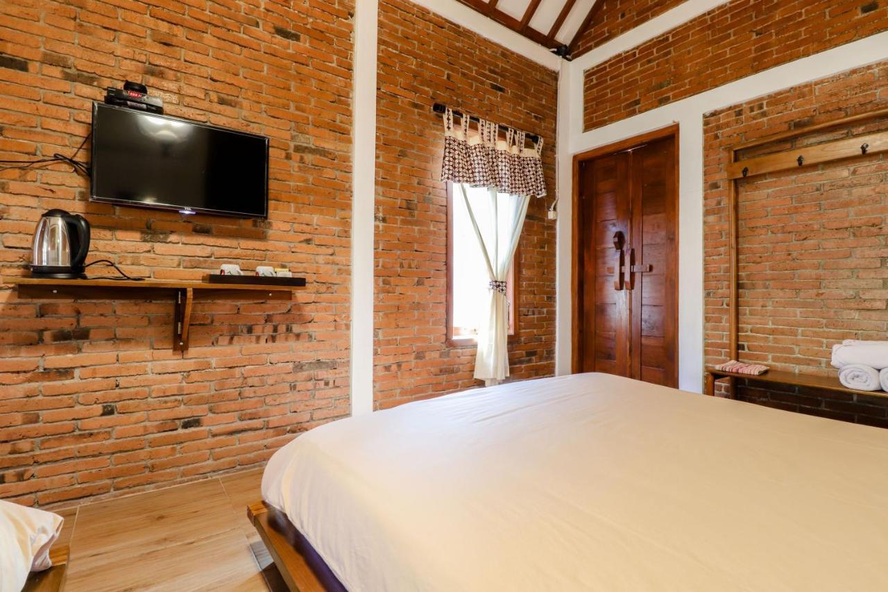 Omah Teras Bata Guesthouse 日惹 外观 照片