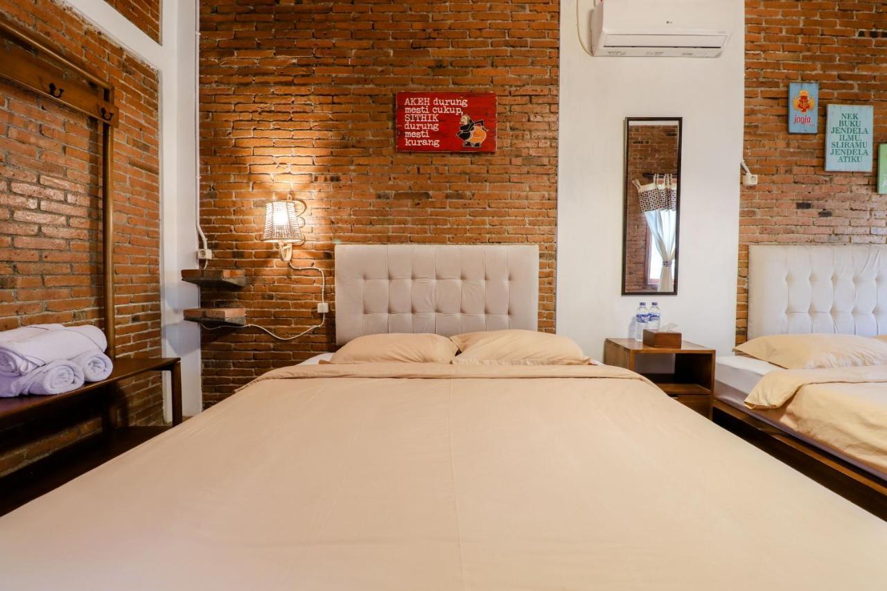 Omah Teras Bata Guesthouse 日惹 外观 照片